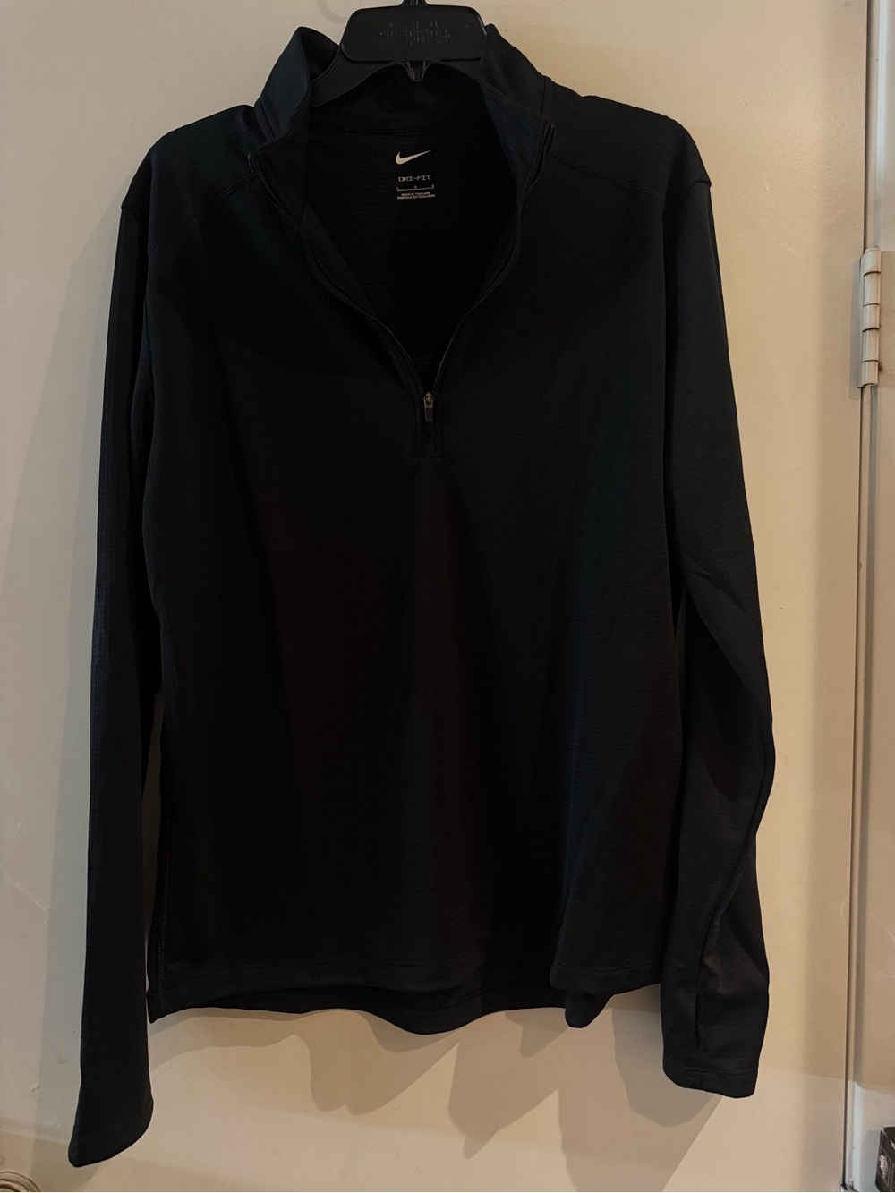 Brand new without tags black size Large

Brand new without tags 
Nike Running Lo
